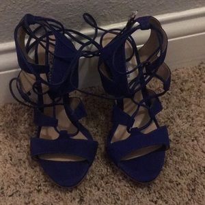 Steve Madden Lace Up heels